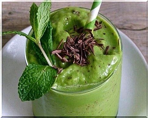 smoothie with avocado seed