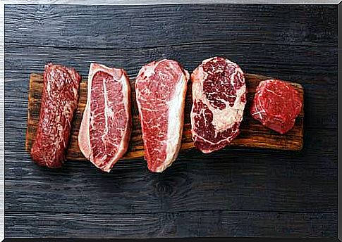 Alpha gal syndrome and types of red meat.