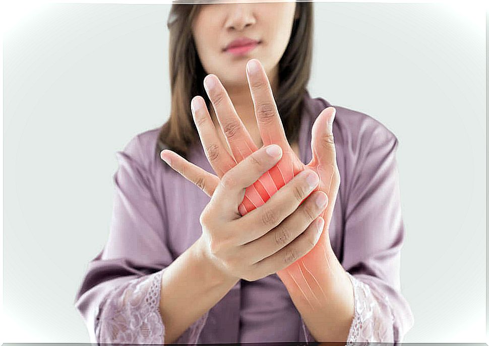 Joint pain in the hand