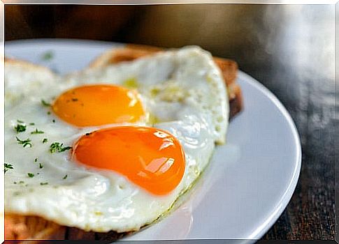 Fried eggs