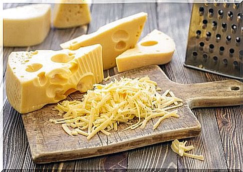 cheeses cause headaches