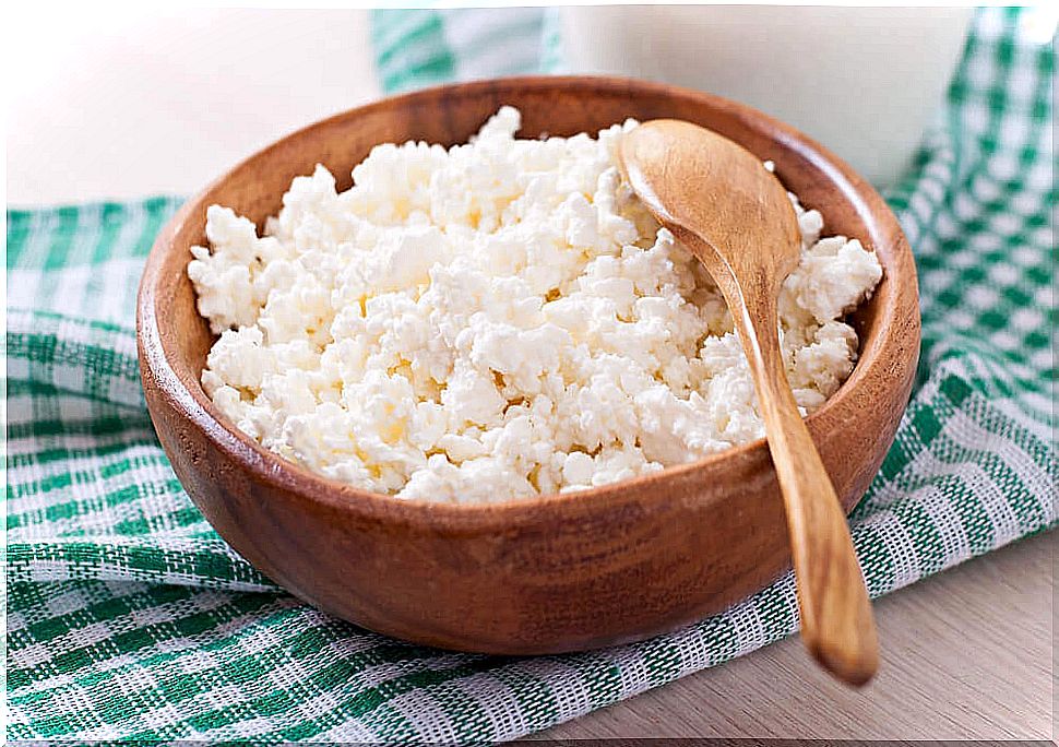 Cottage cheese is a great choice for weight loss