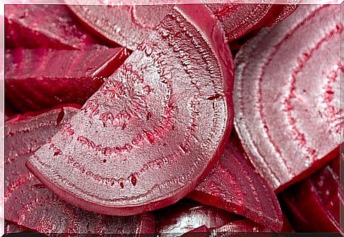 Lose weight on the beetroot diet