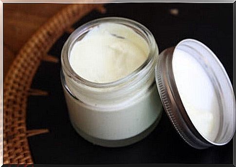 Moisturizing body cream and how to prepare it at home