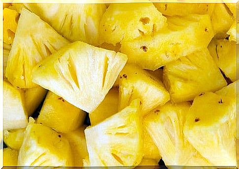 Pineapple in pieces