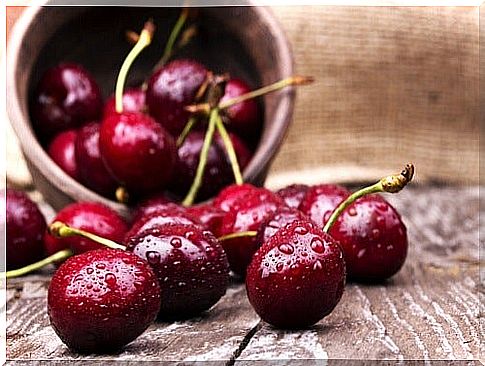 cherry to hydrate the body