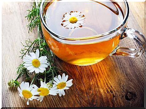 Chamomile for bags under the eyes