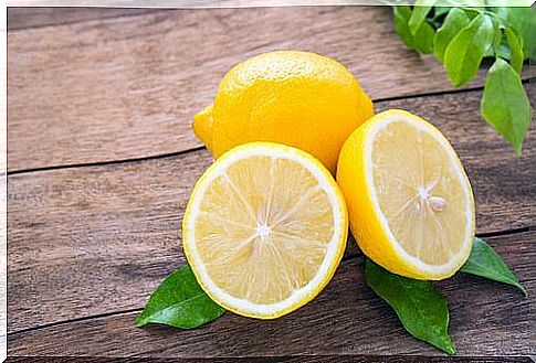 lemon against water retention