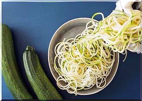 Zucchini spaghetti